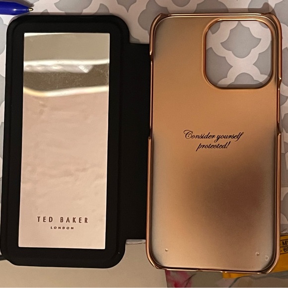 Ted Baker iPhone 13 Pro case - Picture 3 of 4